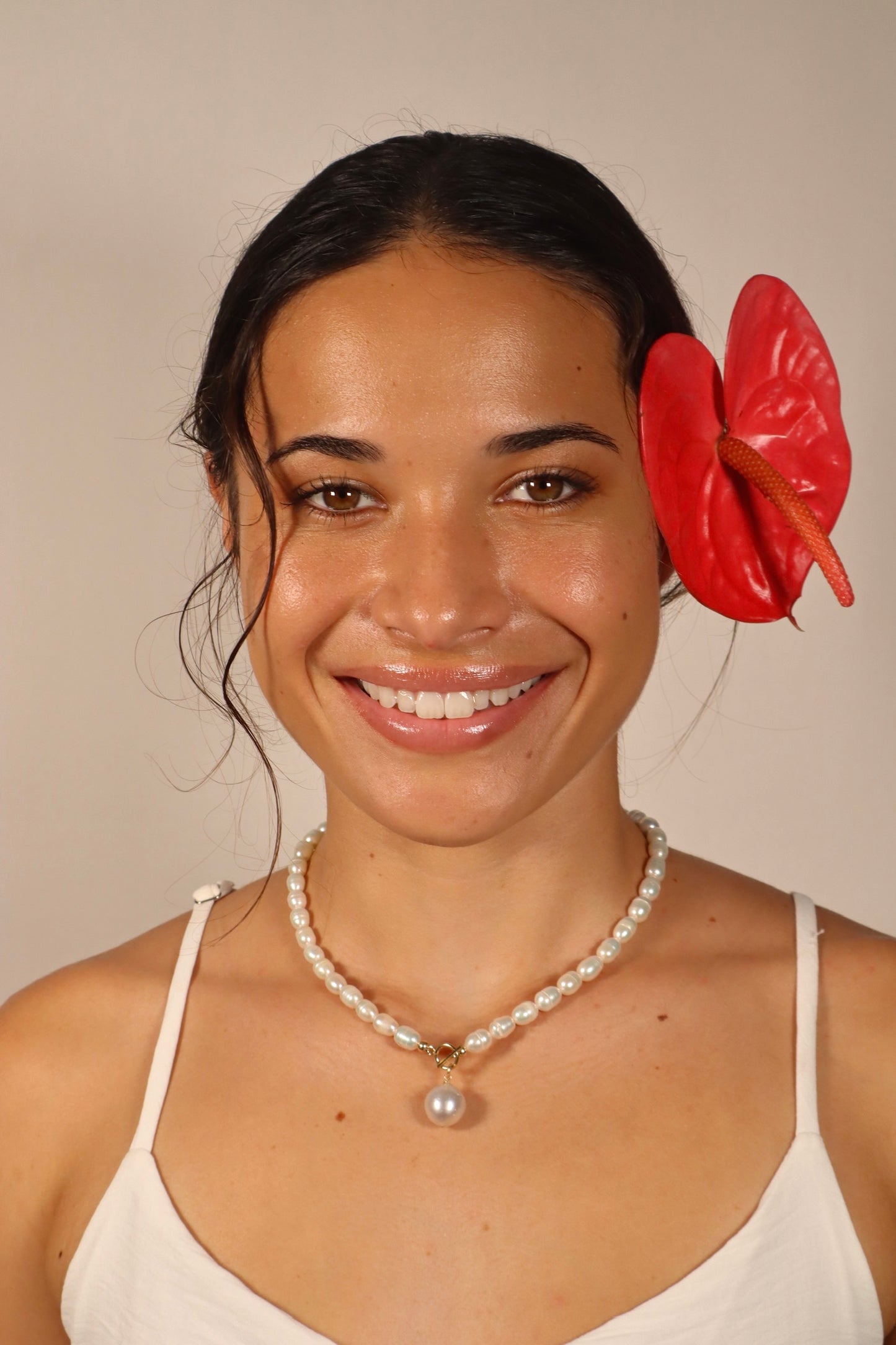 Classic Drop Pearl Necklace
