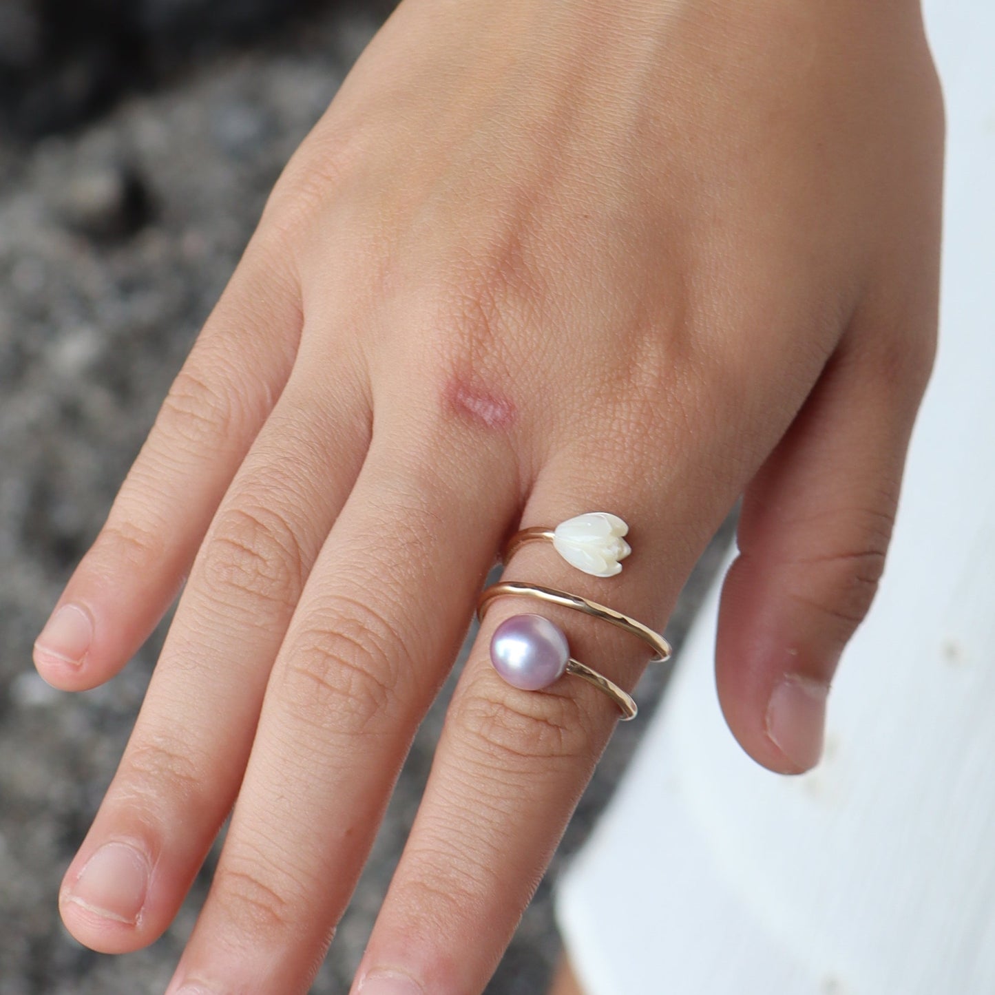 Hulili  Edison - Pikake Ring