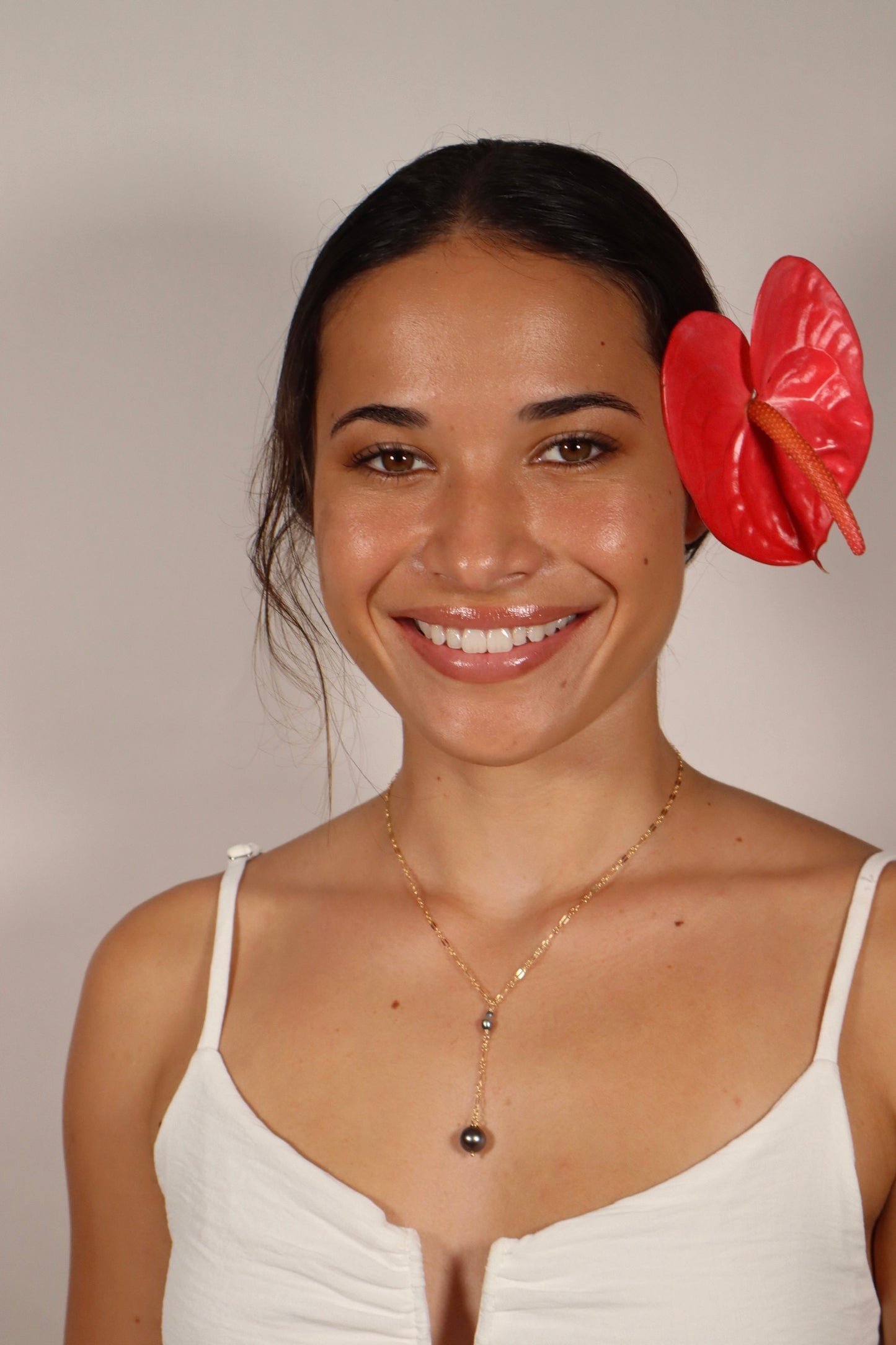 Island Grace Lariat