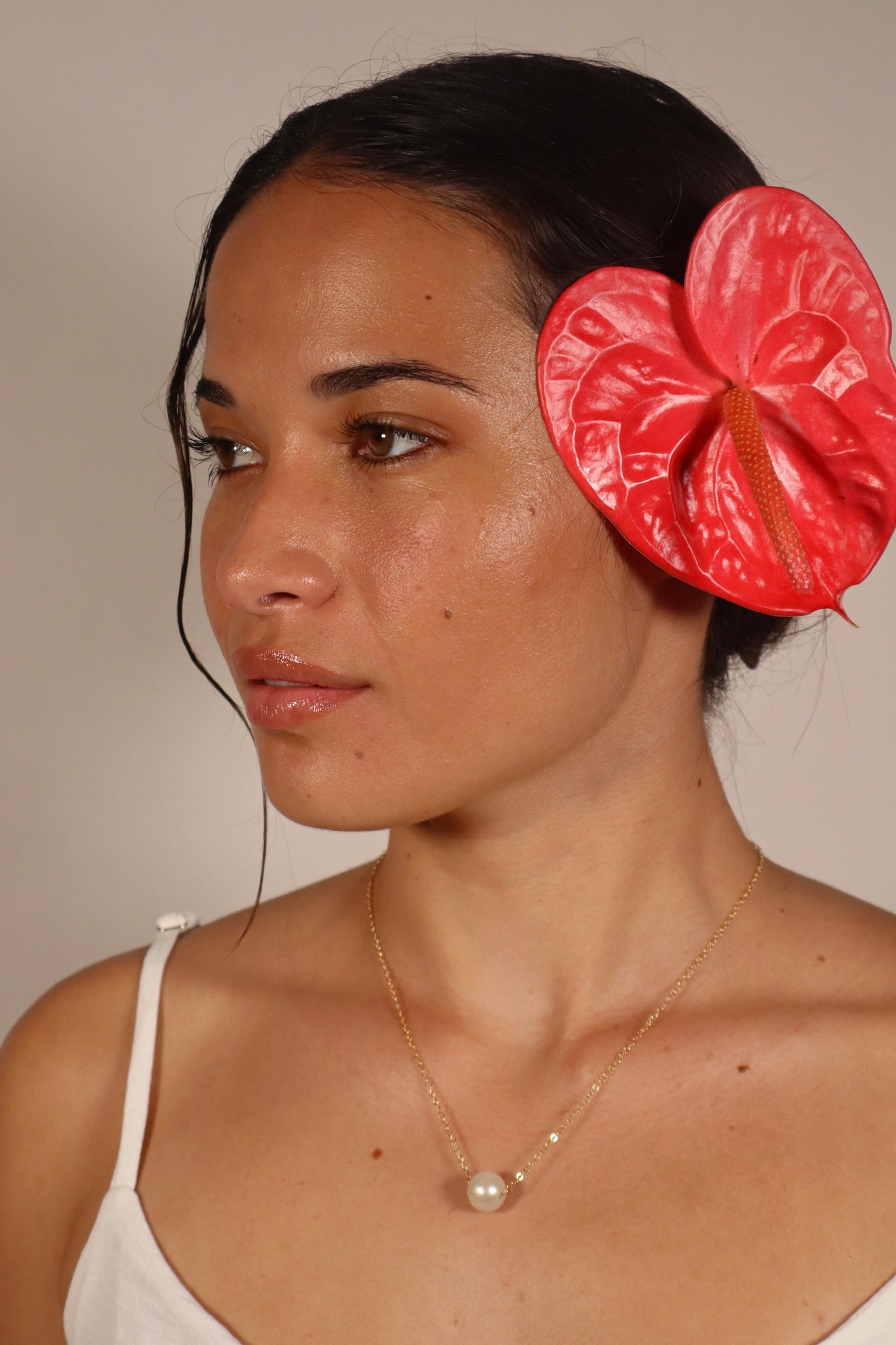 Anela Edison Necklace