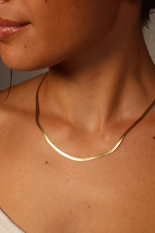 Nalu Herringbone Necklace